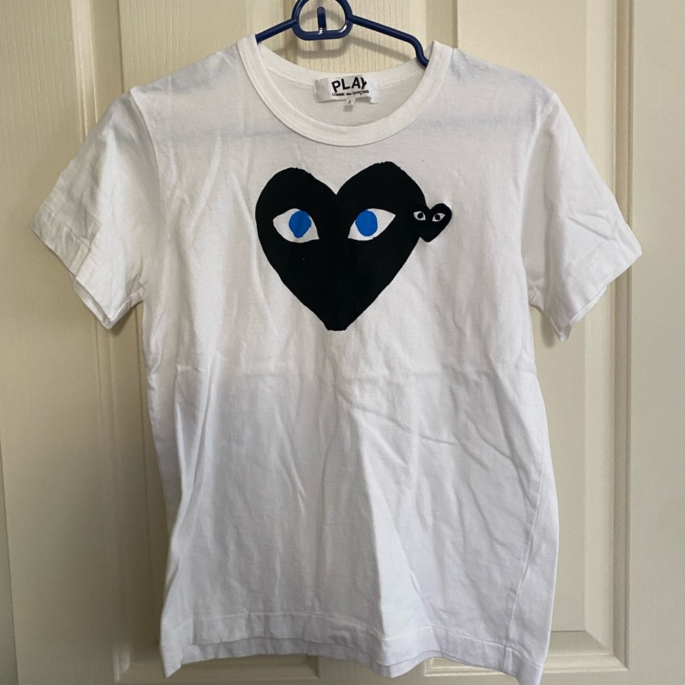 comme de garçons 2 black heart shirt